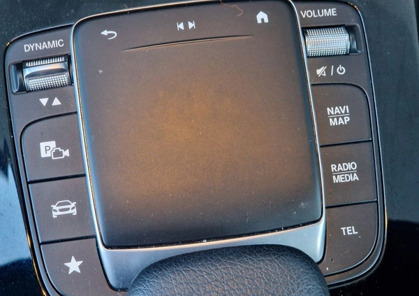 Mercedes-Benz Klasa A cena 119900 przebieg: 48018, rok produkcji 2020 z Cybinka małe 121